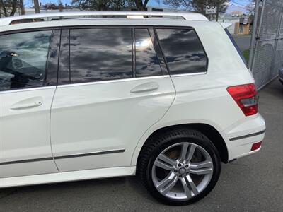 2011 Mercedes-Benz GLK GLK 350 4MATIC   - Photo 4 - Victoria, BC V8T 2W6