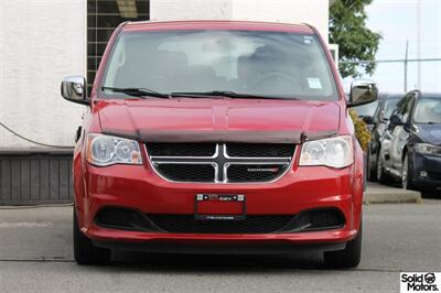 2012 Dodge Grand Caravan SE   - Photo 2 - Victoria, BC V8T 2W6