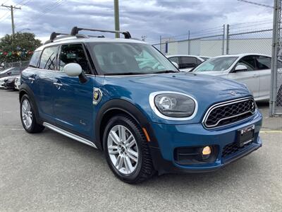 2019 MINI Countryman Plug-in Hybrid Cooper SE ALL4   - Photo 1 - Victoria, BC V8T 2W6