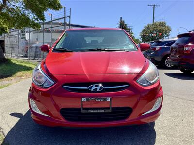 2016 Hyundai ACCENT SE   - Photo 2 - Victoria, BC V8T 2W6