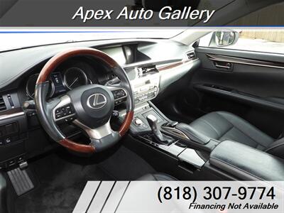 2018 Lexus ES 350   - Photo 15 - La Crescenta, CA 91214