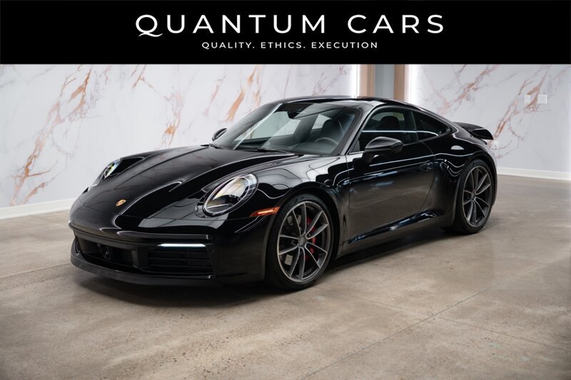 2020 Porsche 911 Carrera 4S  