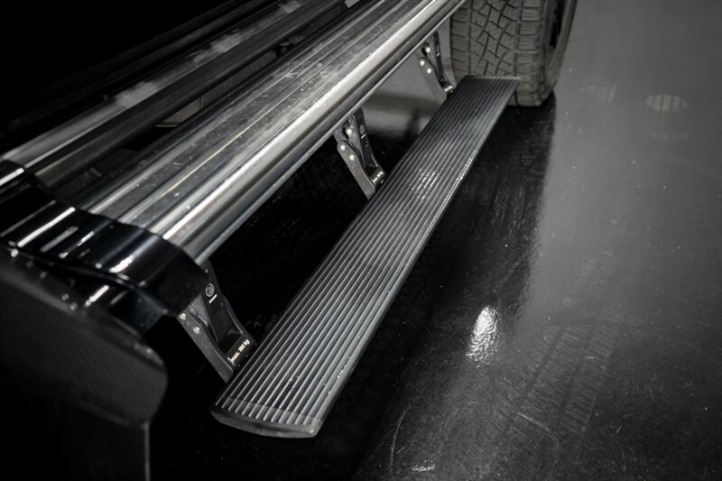 2017 Mercedes-Benz G 550 4x4 Squared - Photo 23 - Huntington Beach, CA 92649