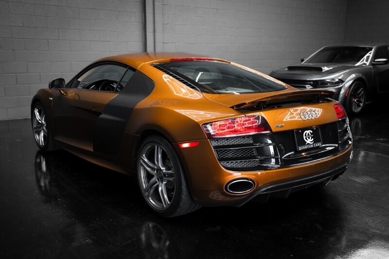 2010 Audi R8 5.2 quattro - Photo 84 - Huntington Beach, CA 92649