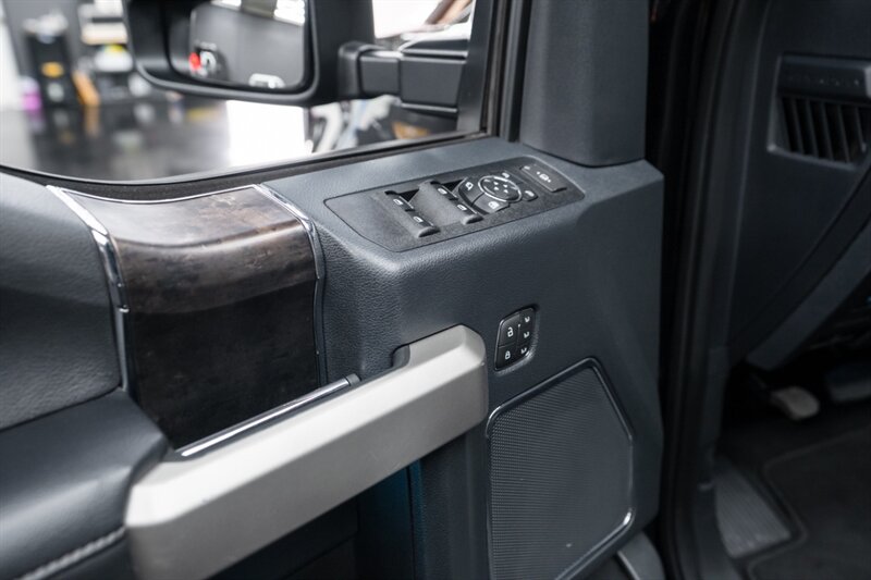 2022 Ford F-250 Super Duty XL - Photo 3 - Huntington Beach, CA 92649