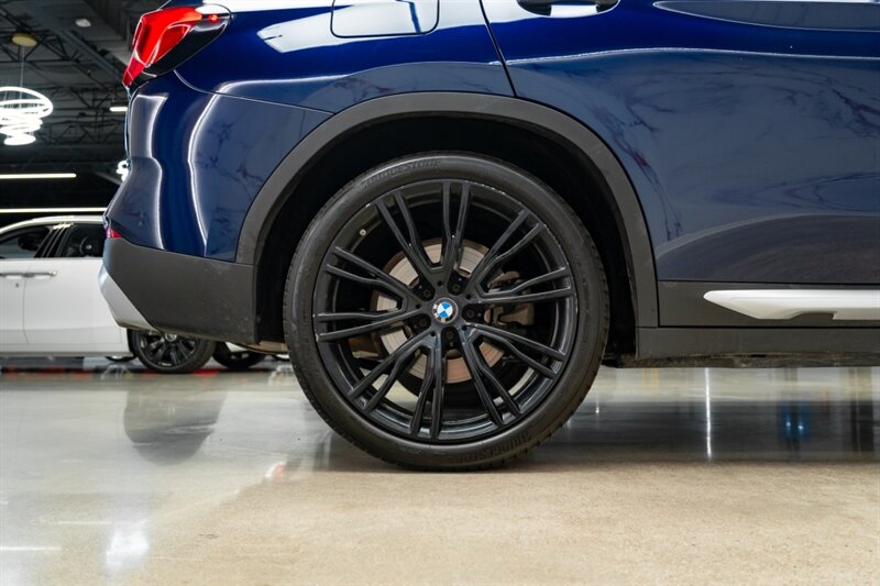 2022 BMW X3 xDrive30i - Photo 9 - Huntington Beach, CA 92649