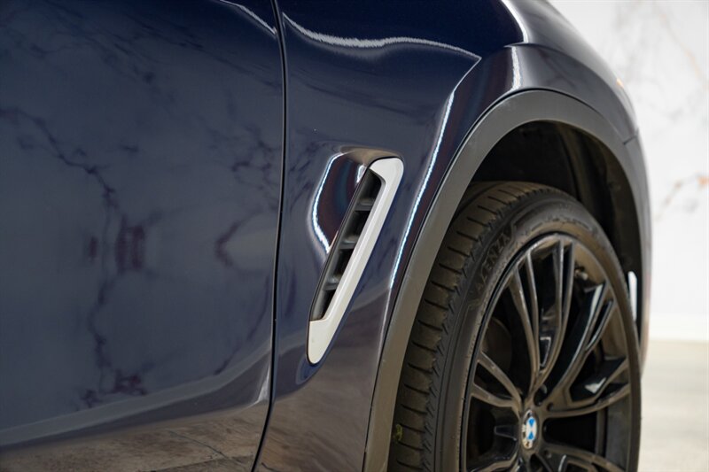 2022 BMW X3 xDrive30i - Photo 18 - Huntington Beach, CA 92649