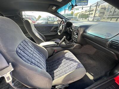 2001 Chevrolet Camaro - Photo 4 - Longview, WA 98632