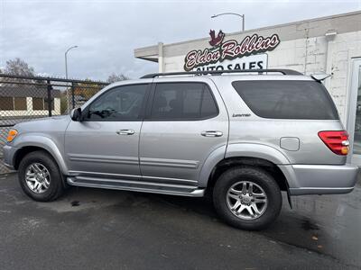 2003 Toyota Sequoia Limited - Photo 2 - Longview, WA 98632