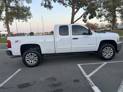 2013 Chevrolet Silverado 2500 LT - Photo 8 - Sacramento, CA 95823