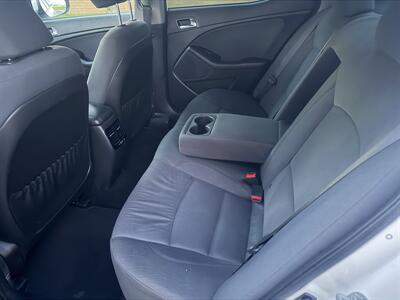 2016 Kia Optima   - Photo 16 - Sacramento, CA 95823