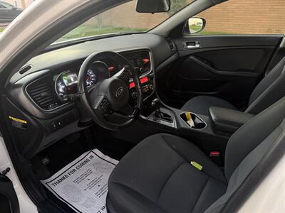 2016 Kia Optima   - Photo 17 - Sacramento, CA 95823