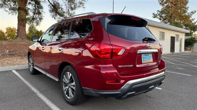 2017 Nissan Pathfinder SV   - Photo 6 - Sacramento, CA 95823