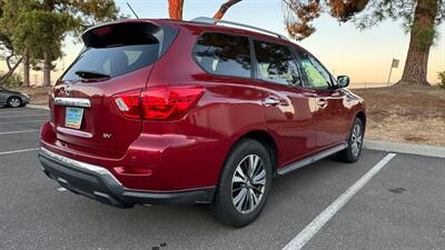 2017 Nissan Pathfinder SV   - Photo 7 - Sacramento, CA 95823