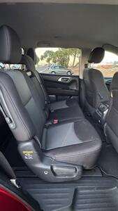 2017 Nissan Pathfinder SV   - Photo 16 - Sacramento, CA 95823
