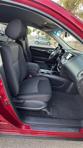 2017 Nissan Pathfinder SV   - Photo 12 - Sacramento, CA 95823