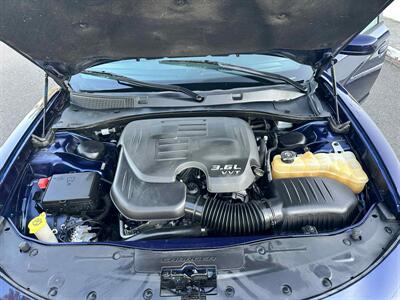 2017 Dodge Charger SXT   - Photo 12 - Sacramento, CA 95823