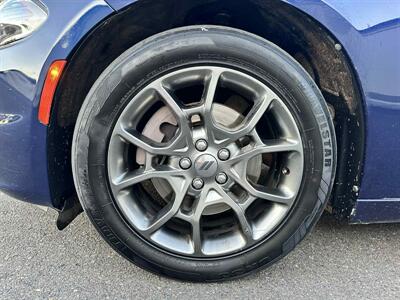 2017 Dodge Charger SXT   - Photo 10 - Sacramento, CA 95823