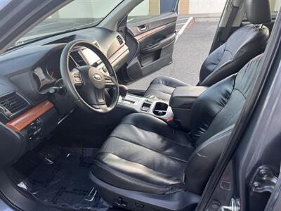 2014 Subaru Outback 2.5i Limited   - Photo 11 - Sacramento, CA 95823