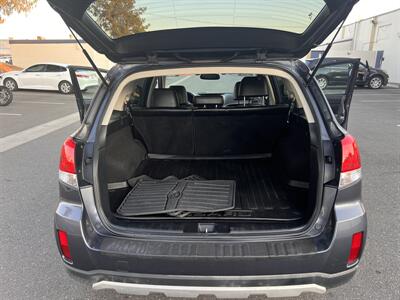 2014 Subaru Outback 2.5i Limited   - Photo 17 - Sacramento, CA 95823