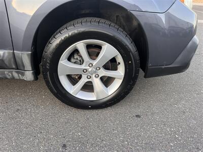 2014 Subaru Outback 2.5i Limited   - Photo 10 - Sacramento, CA 95823