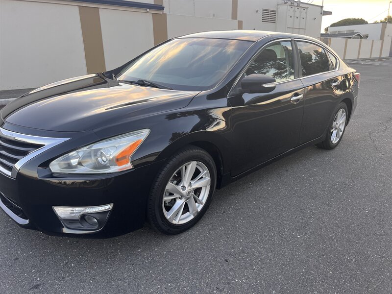 2015 Nissan Altima 2.5 SV  
