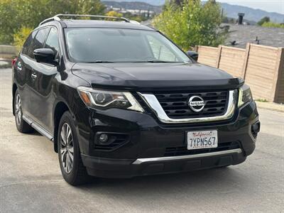 2017 Nissan Pathfinder SL   - Photo 2 - Los Angeles, CA 90022