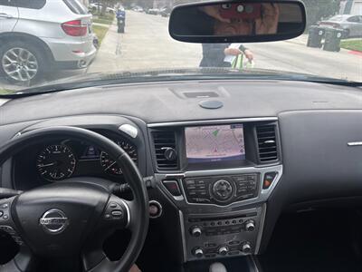 2017 Nissan Pathfinder SL   - Photo 10 - Los Angeles, CA 90022