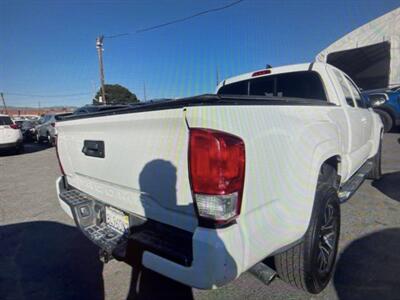 2018 Chevrolet Silverado 1500 LT   - Photo 11 - Los Angeles, CA 90022