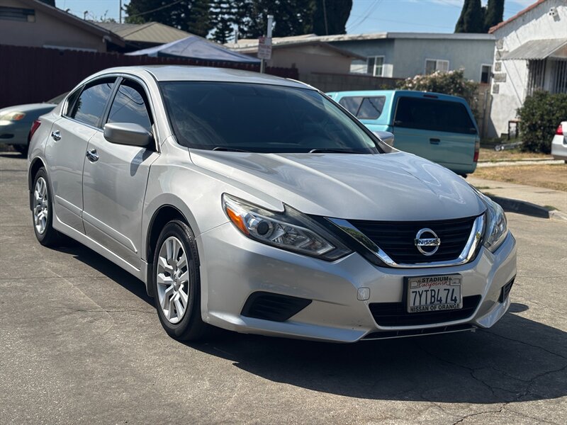 2017 Nissan Altima 2.5 S   - Photo 1 - Los Angeles, CA 90022