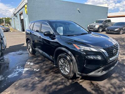 2021 Nissan Rogue S   - Photo 1 - Albuquerque, NM 87107