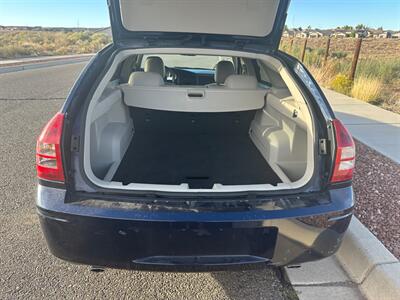 2005 Dodge Magnum R/T Sport Wagon 5.7L V8   - Photo 10 - Albuquerque, NM 87107