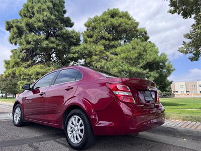 2019 Chevrolet Sonic LT Auto   - Photo 6 - Albuquerque, NM 87107