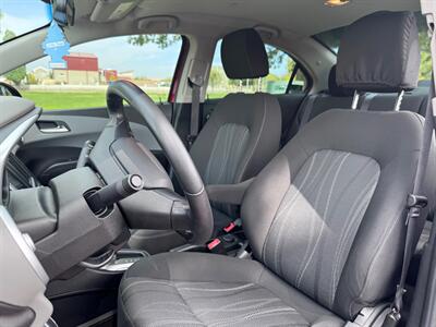 2019 Chevrolet Sonic LT Auto   - Photo 14 - Albuquerque, NM 87107