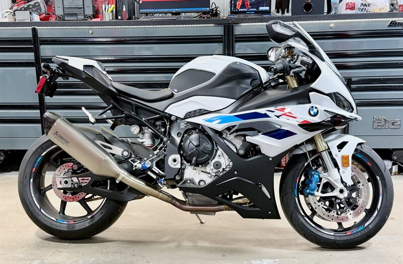2024 BMW S 1000 RR  