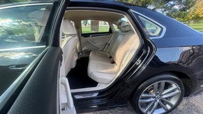 2017 Volkswagen Passat 1.8T R-Line - Photo 17 - Albuquerque, NM 87107