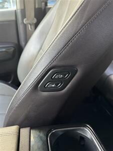 2018 Kia Sedona SXL   - Photo 16 - Albuquerque, NM 87110