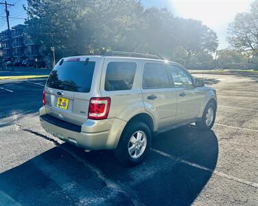 2011 Ford Escape XLT   - Photo 6 - Albuquerque, NM 87110