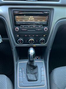 2012 Volkswagen Passat S PZEV   - Photo 10 - Albuquerque, NM 87110