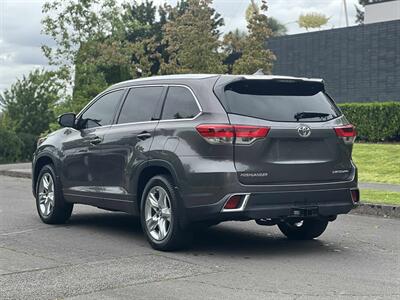 2017 Toyota Highlander Limited   - Photo 5 - Portland, OR 97216