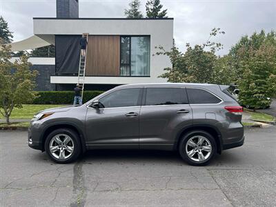 2017 Toyota Highlander Limited   - Photo 2 - Portland, OR 97216