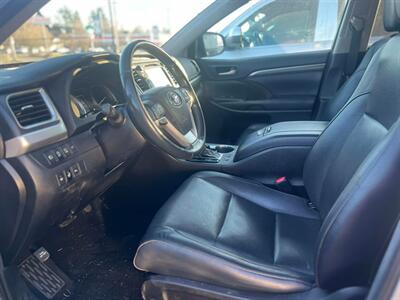 2017 Toyota Highlander Limited   - Photo 9 - Portland, OR 97216