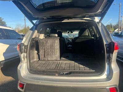 2017 Toyota Highlander Limited   - Photo 7 - Portland, OR 97216