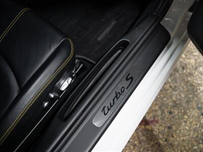 2013 Porsche 911 Turbo S   - Photo 71 - Peoria, IL 61615