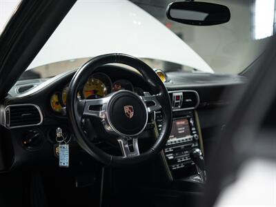 2013 Porsche 911 Turbo S   - Photo 48 - Peoria, IL 61615