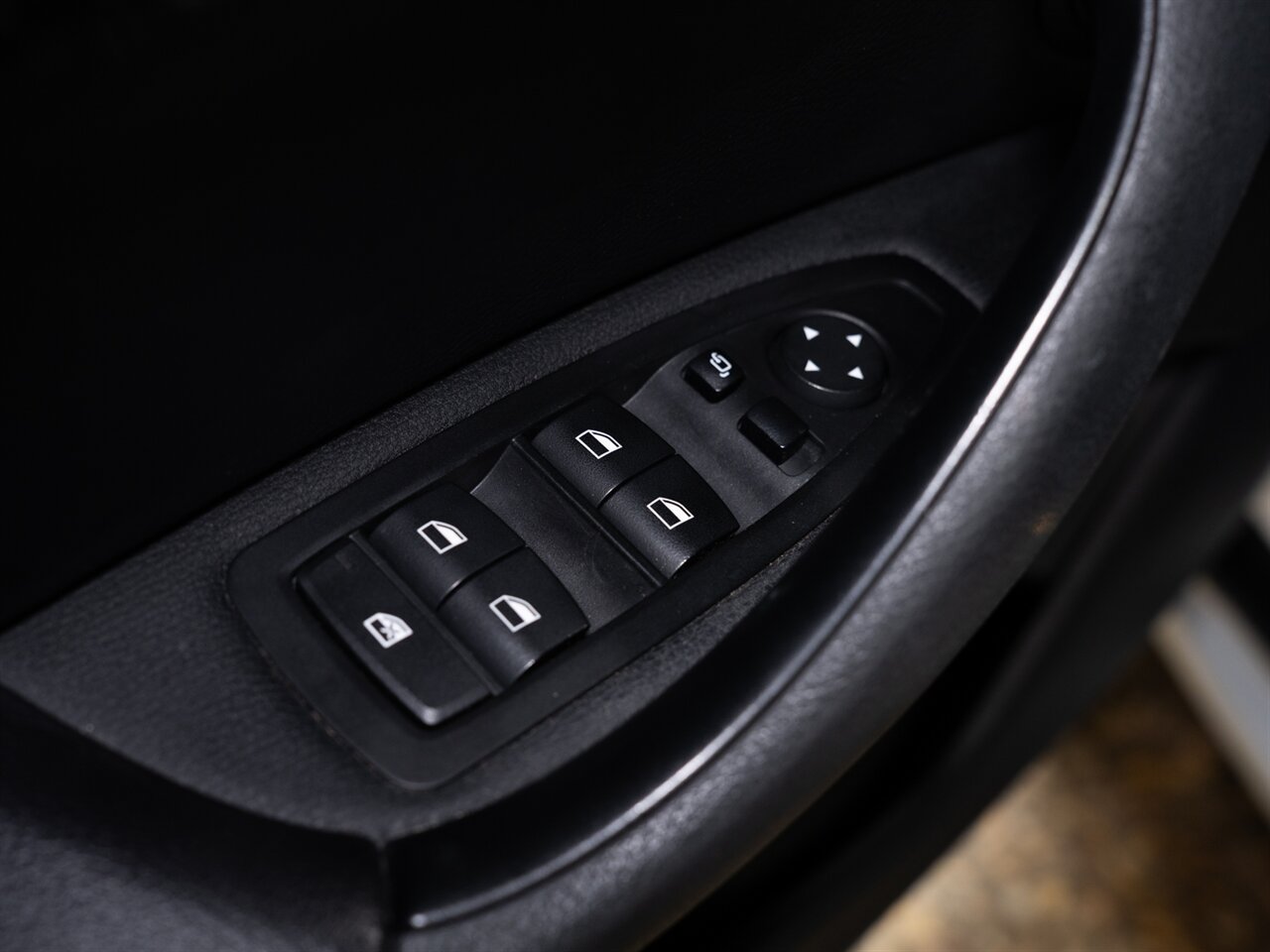 2018 BMW X1 xDrive28i - Photo 22 - Peoria, IL 61615