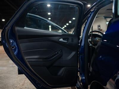 2017 Ford Focus SEL   - Photo 40 - Peoria, IL 61615