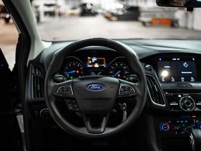 2017 Ford Focus SEL   - Photo 20 - Peoria, IL 61615