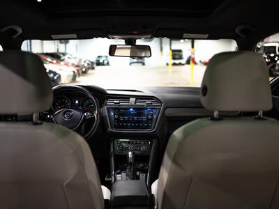 2021 Volkswagen Tiguan SE R-Line Black 4Motion - Photo 34 - Peoria, IL 61615