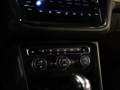 2021 Volkswagen Tiguan SE R-Line Black 4Motion - Photo 29 - Peoria, IL 61615
